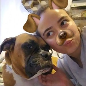 Meet your Posher, Alexis